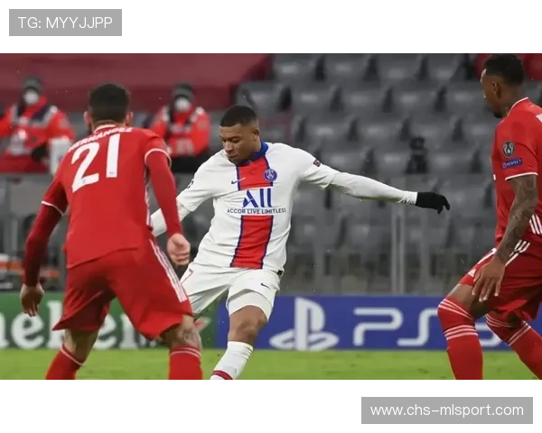 成都蓉城亚历斯祖精准长传，边路插上倒三角险些得手